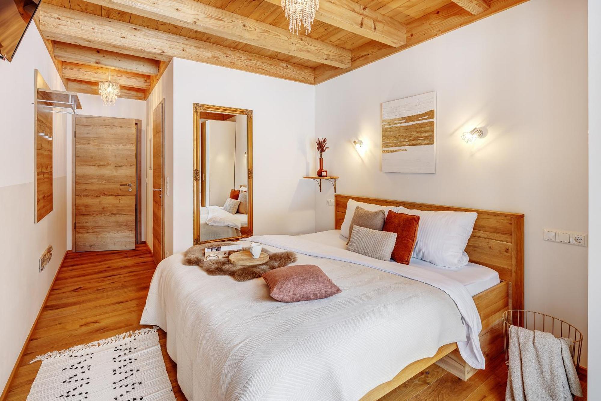 Landhaus Trinis - Kleine Kaffee Tee Theke Mit Kuehlschrank - Parkplatz Rotta エクステリア 写真